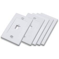 INTELLINET Single Outlet Wallplate Pack of 5